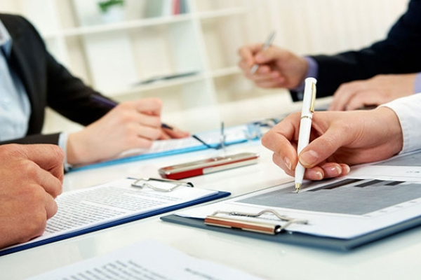 株式会社パーティー吉林省のブルドーザーの様子